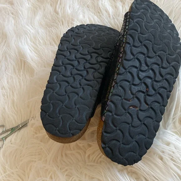 BIRKENSTOCK sandals - Picture 6 of 12